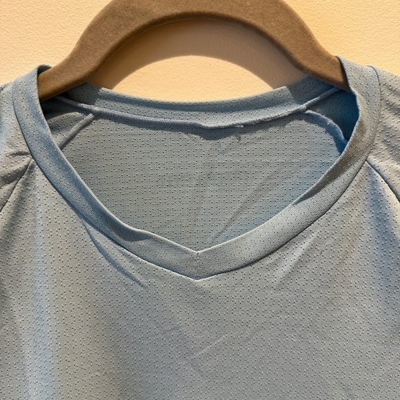 Track & Field UV Short Sleeve Tee size 9-10(kids) - Picture 3 of 6